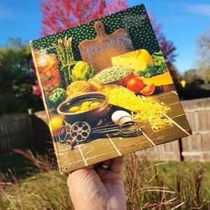 Vintage Recipe Book Binder ~ Add Your Own Recipes ~ Family ~ Bridal Shower